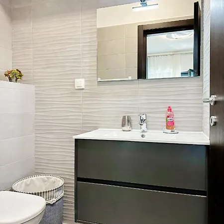 Del Mar Summerset Apartment