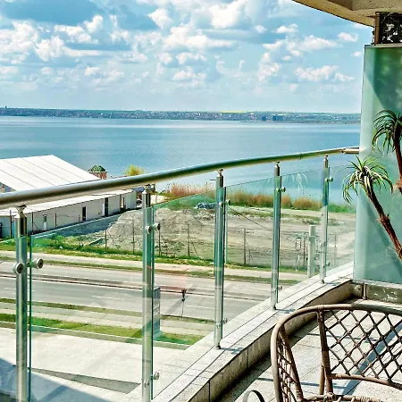 Apartment Del Mar Summerset Mamaia